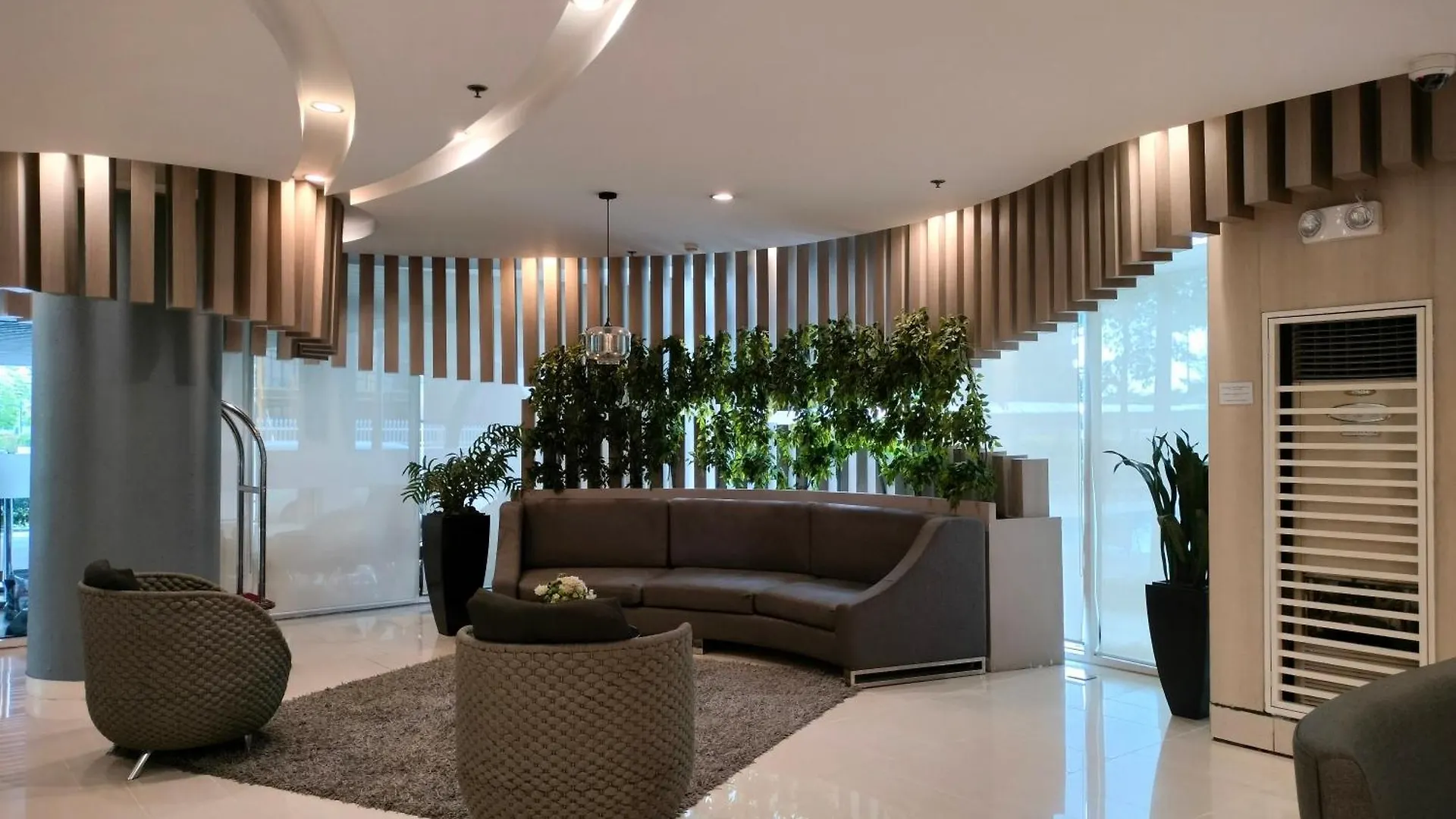 C'S Pad At Grace Residences Taguig